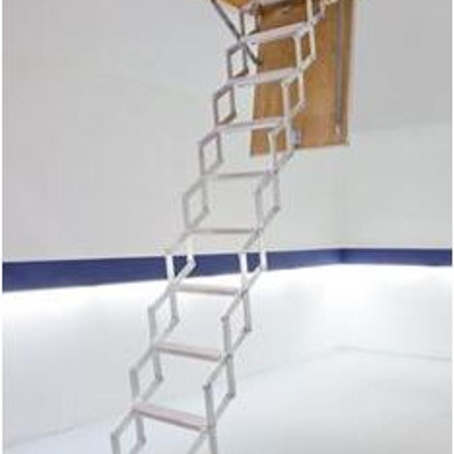 Map Zig-zag 80mm zoldertrap 14tr. met kast geplaatst
